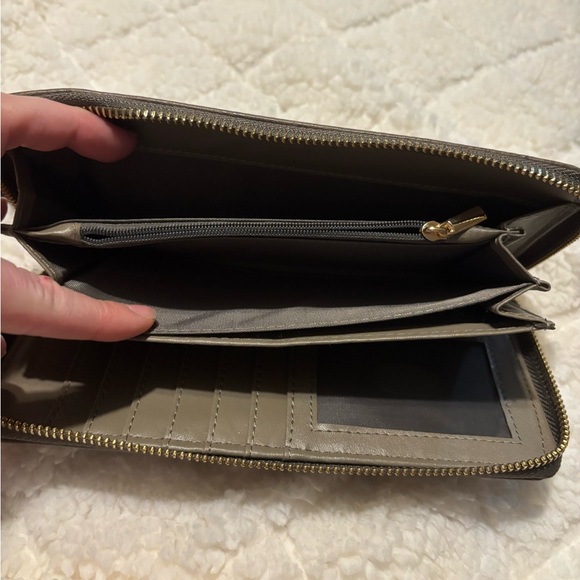 ALASKAN APPAREL WALLET - Picture 4 of 6